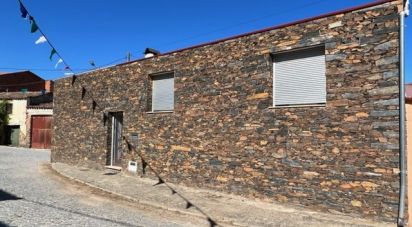 Maison de village T4 à Algoso, Campo de Víboras e Uva de 224 m²