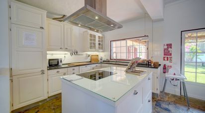 Moradia T3 em Sesimbra (Castelo) de 104 m²