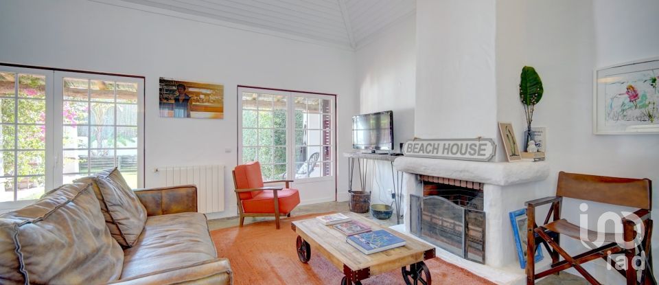 Moradia T3 em Sesimbra (Castelo) de 104 m²