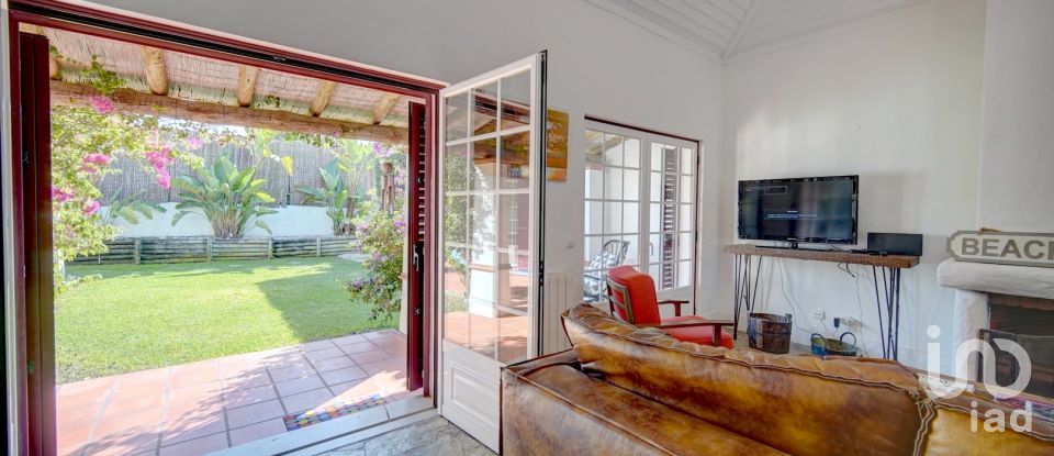 Moradia T3 em Sesimbra (Castelo) de 104 m²