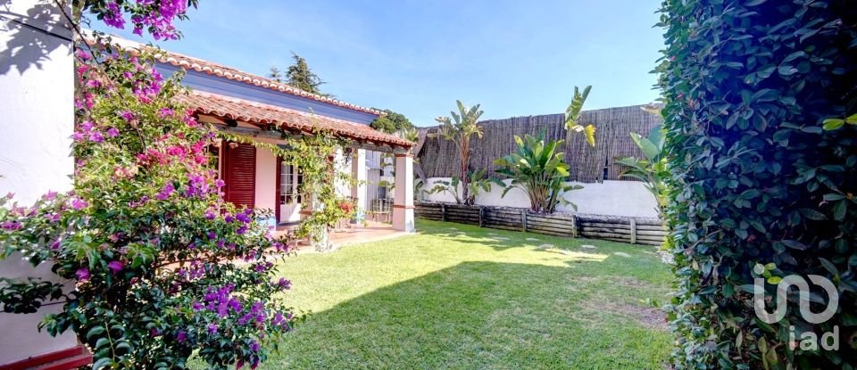 Moradia T3 em Sesimbra (Castelo) de 104 m²