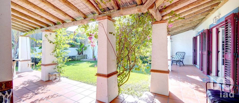 Moradia T3 em Sesimbra (Castelo) de 104 m²