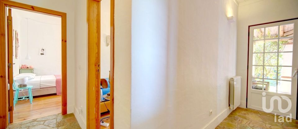 Moradia T3 em Sesimbra (Castelo) de 104 m²