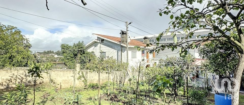 Casa T3 em Sandim, Olival, Lever e Crestuma de 132 m²