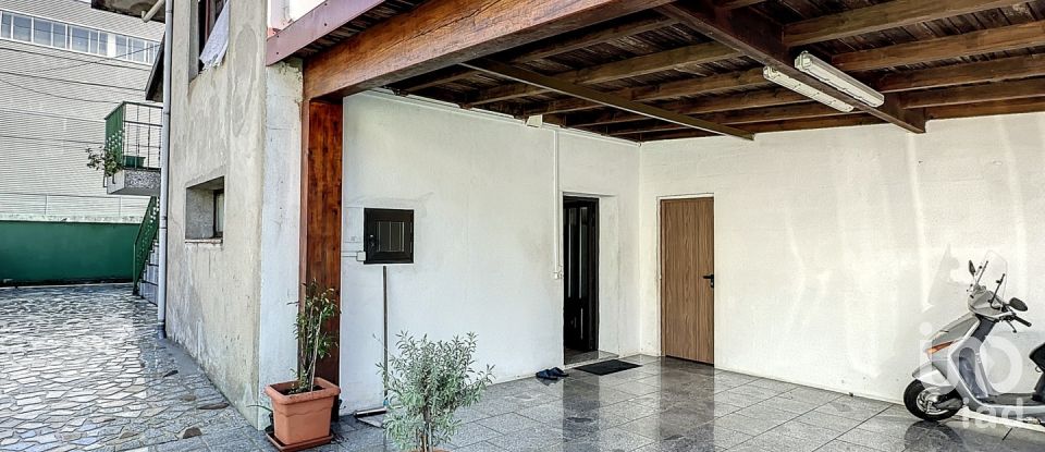 Casa T3 em Sandim, Olival, Lever e Crestuma de 132 m²