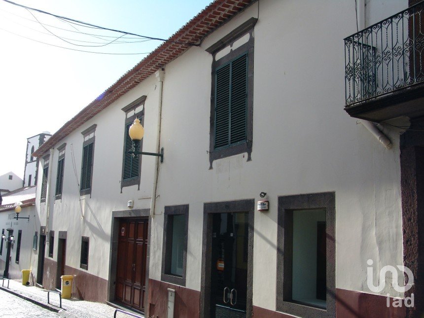 Prédio T0 em Funchal (São Pedro) de 614 m²