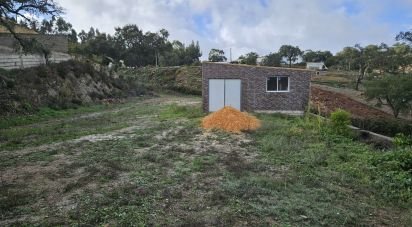 Surface diverse à Salir de 200 m²