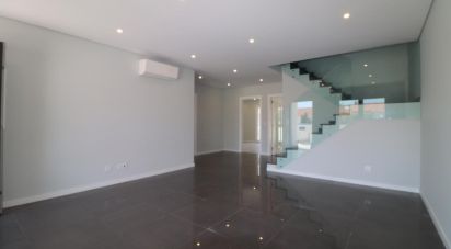 Casa / Villa T4 em Silveira de 212 m²