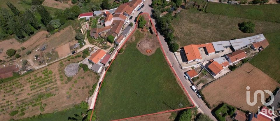 Land in Alcobaça e Vestiaria of 3,220 m²