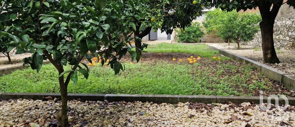 Casa T2 em Reguengo do Fetal de 151 m²