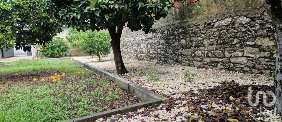 Casa T2 em Reguengo do Fetal de 151 m²