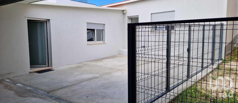 Casa T2 em Reguengo do Fetal de 151 m²