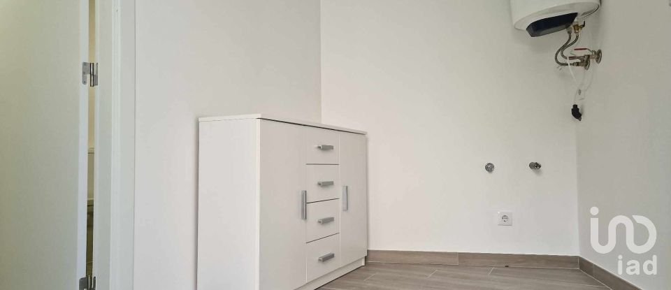 Casa T2 em Reguengo do Fetal de 151 m²