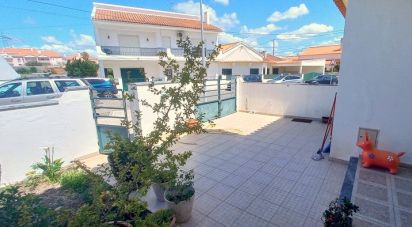 Maison T5 à Samora Correia de 210 m²