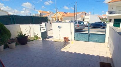 Maison T5 à Samora Correia de 210 m²