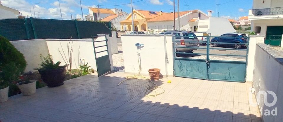 Moradia T5 em Samora Correia de 210 m²
