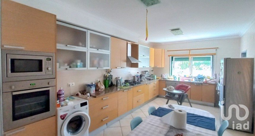 Moradia T5 em Samora Correia de 210 m²