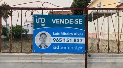 Terrain à Fernão Ferro de 319 m²