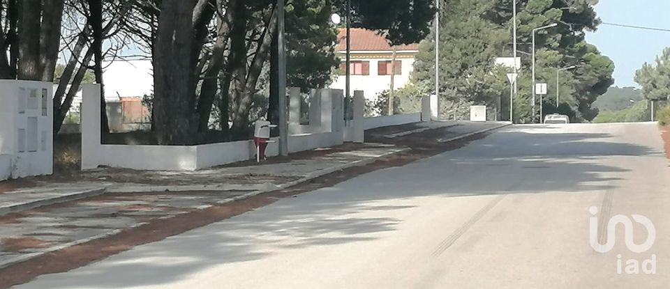 Terrain à bâtir à Sesimbra (Castelo) de 503 m²
