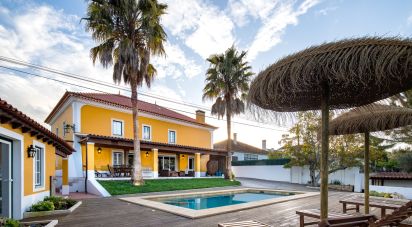 Maison T5 à Romeira e Várzea de 237 m²