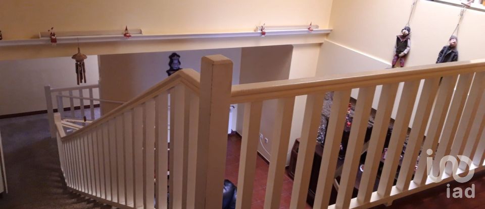 Mansion T6 in São Pedro de Agostém of 358 m²