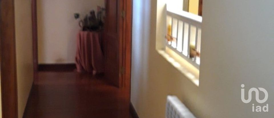 Mansion T6 in São Pedro de Agostém of 358 m²