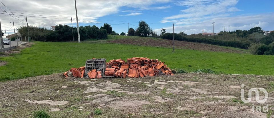 Terrain à Alcobaça e Vestiaria de 3 220 m²