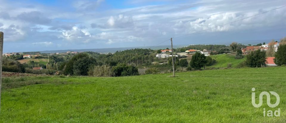 Terrain à Alcobaça e Vestiaria de 3 220 m²
