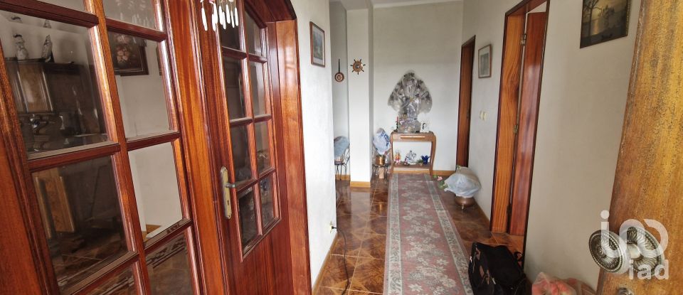 Lodge T3 in Lamego (Almacave e Sé) of 165 m²