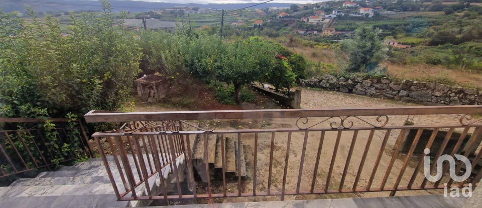 Lodge T3 in Lamego (Almacave e Sé) of 165 m²