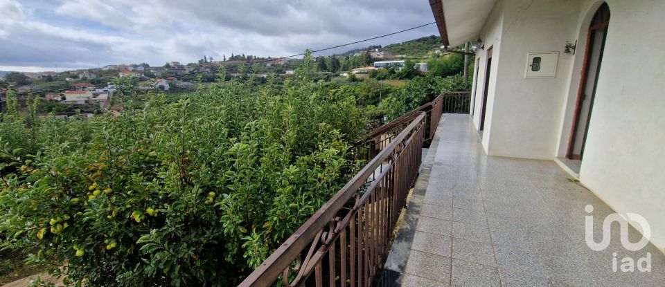 Lodge T3 in Lamego (Almacave e Sé) of 165 m²