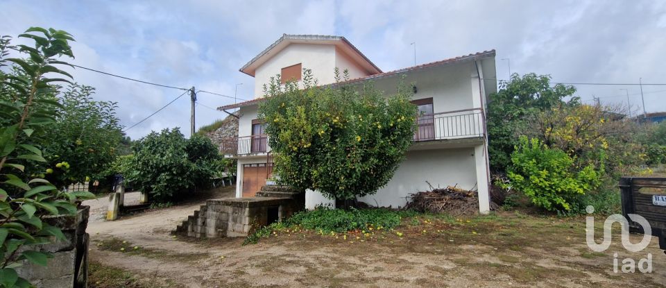 Lodge T3 in Lamego (Almacave e Sé) of 164 m²
