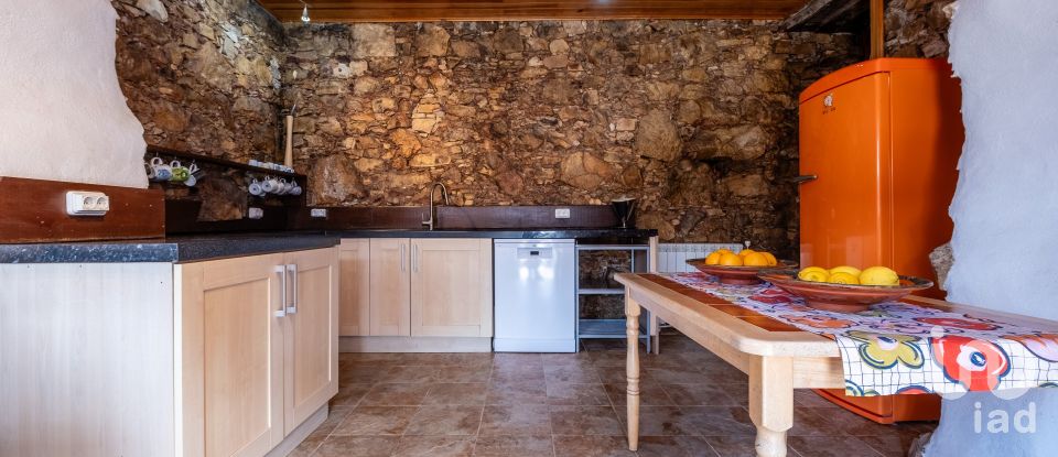 Gîte T8 à Carapinha de 519 m²