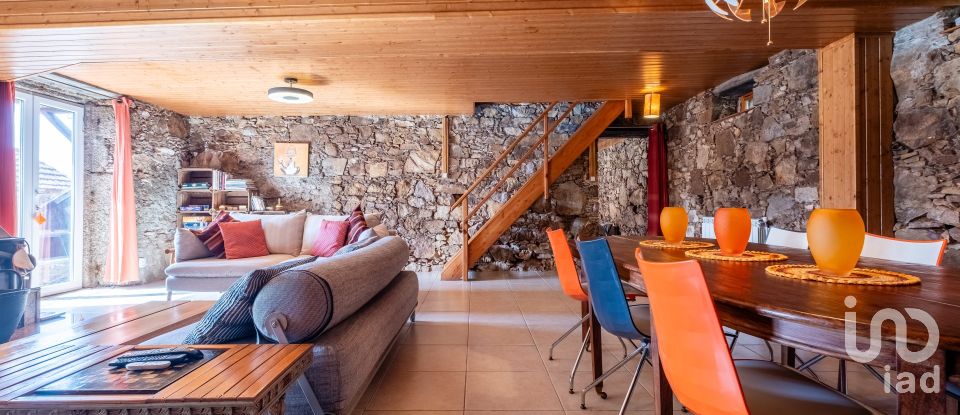 Lodge T8 in Carapinha of 519 m²