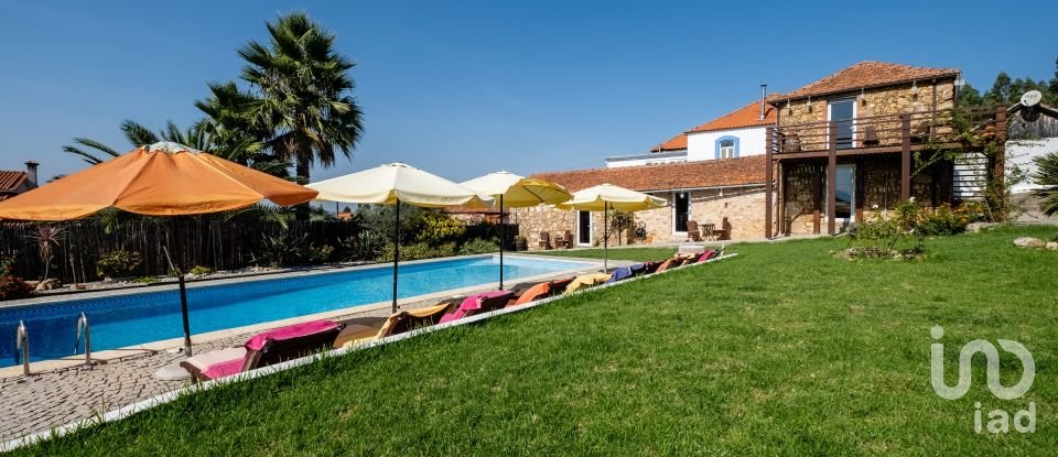 Gîte T8 à Carapinha de 519 m²