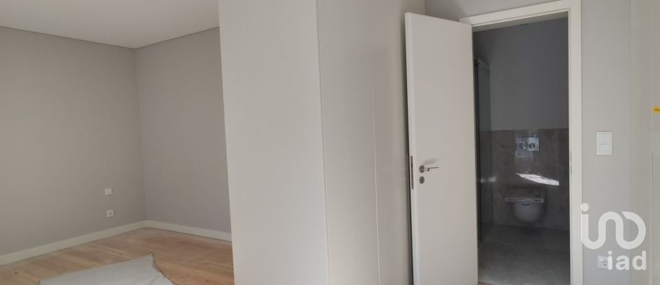 Apartment T2 in Campolide of 73 m²