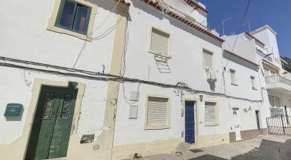Bâtiment à Albufeira e Olhos de Água de 104 m²