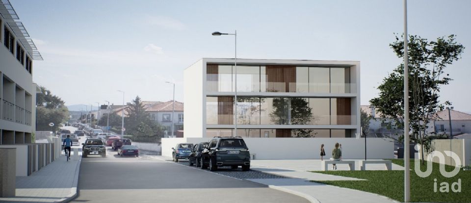 Terreno urbano em Viana do Castelo (Santa Maria Maior e Monserrate) e Meadela de 646 m²