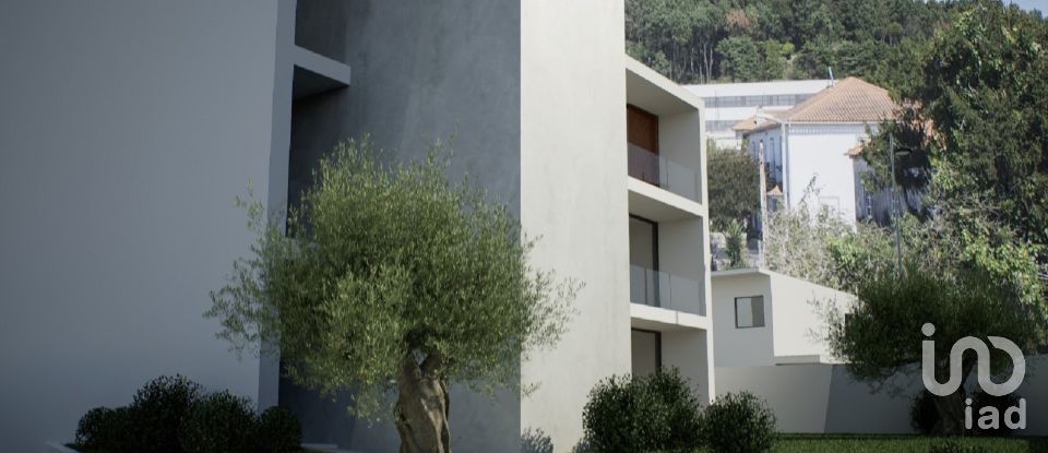 Terreno urbano em Viana do Castelo (Santa Maria Maior e Monserrate) e Meadela de 646 m²