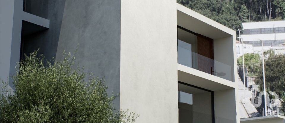 Terreno urbano em Viana do Castelo (Santa Maria Maior e Monserrate) e Meadela de 646 m²