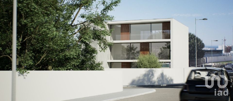 Terreno urbano em Viana do Castelo (Santa Maria Maior e Monserrate) e Meadela de 646 m²