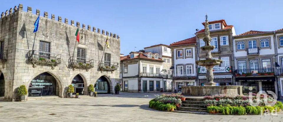 Terreno urbano em Viana do Castelo (Santa Maria Maior e Monserrate) e Meadela de 646 m²