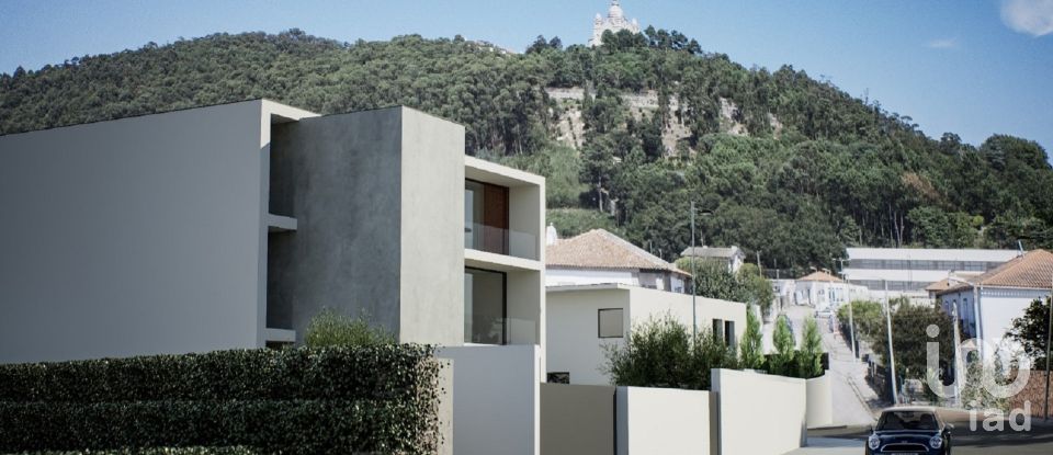 Terreno urbano em Viana do Castelo (Santa Maria Maior e Monserrate) e Meadela de 646 m²