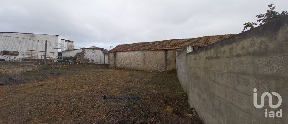 Village house T2 in Aveiras de Cima of 88 m²