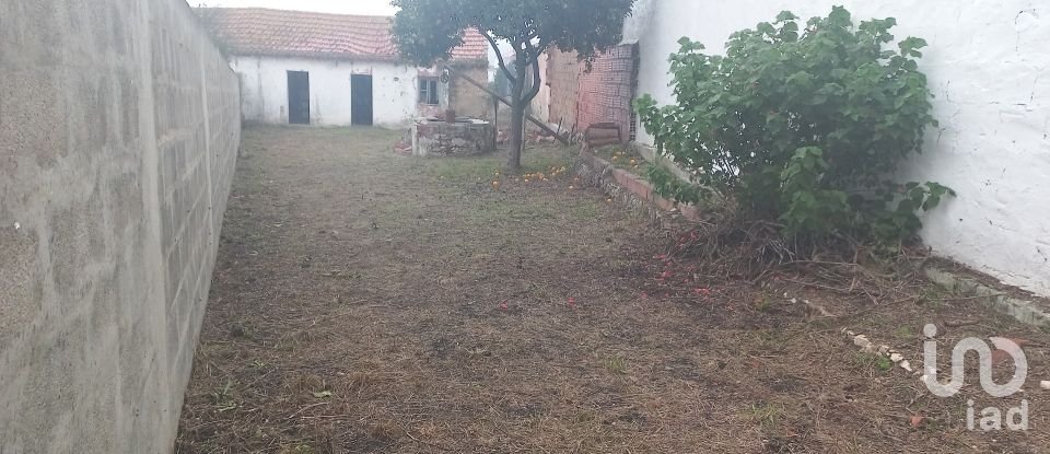 Village house T2 in Aveiras de Cima of 88 m²