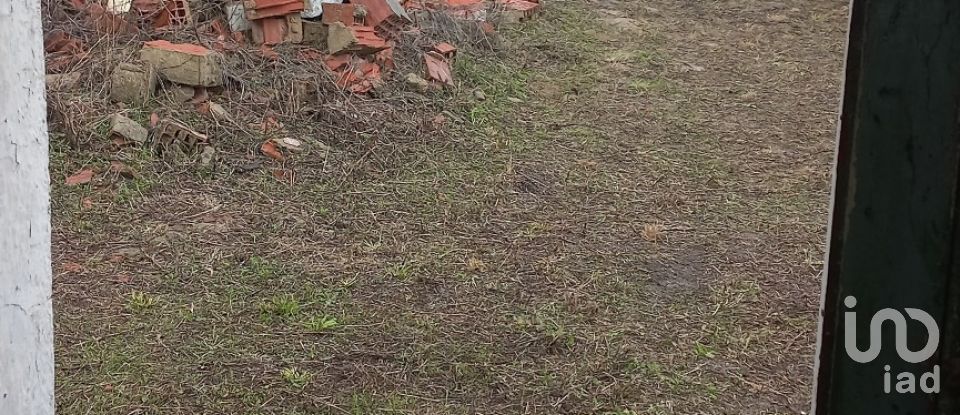 Village house T2 in Aveiras de Cima of 88 m²