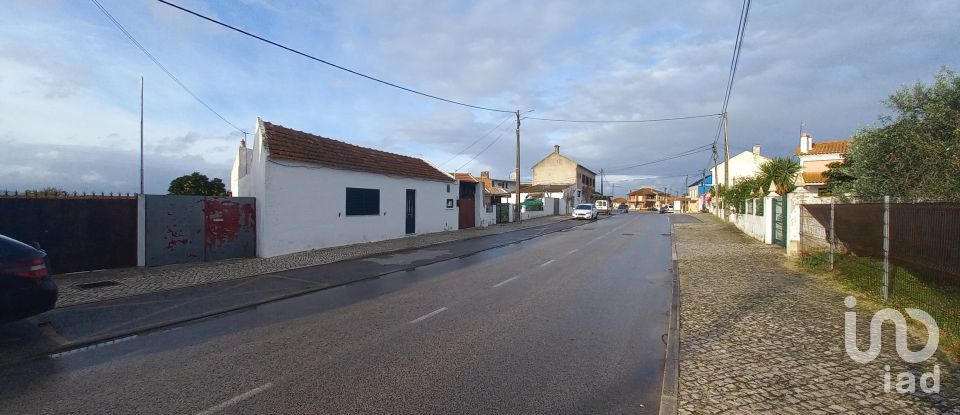 Village house T2 in Aveiras de Cima of 88 m²