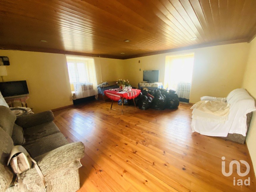 Maison de village T2 à Cerdal de 131 m²