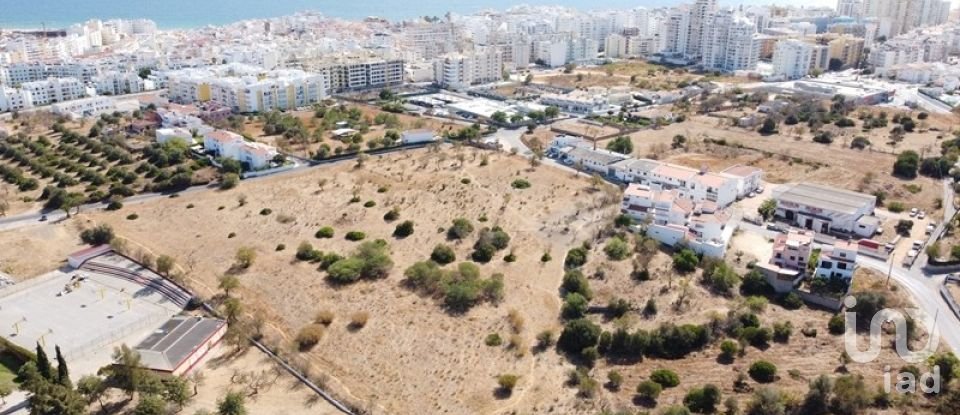Land in Armação de Pêra of 21,930 m²
