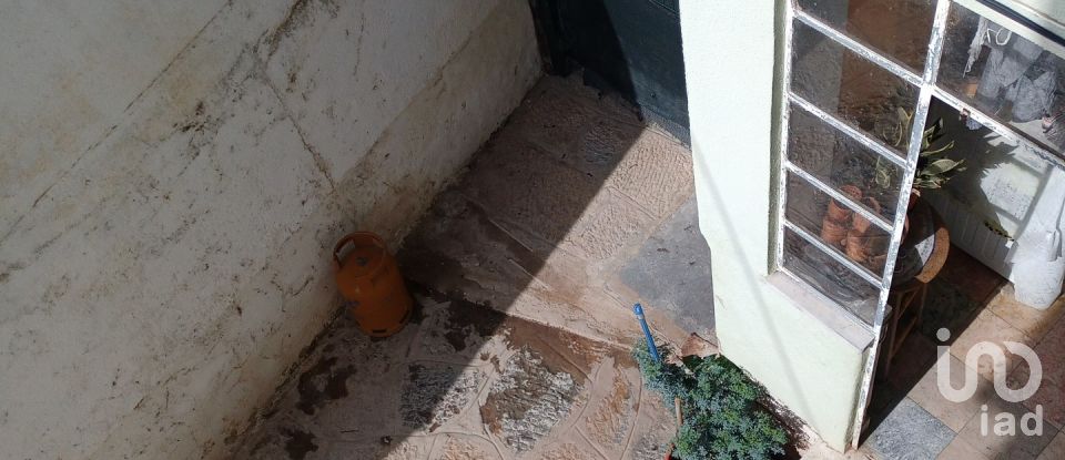 House T4 in São Domingos de Rana of 158 m²